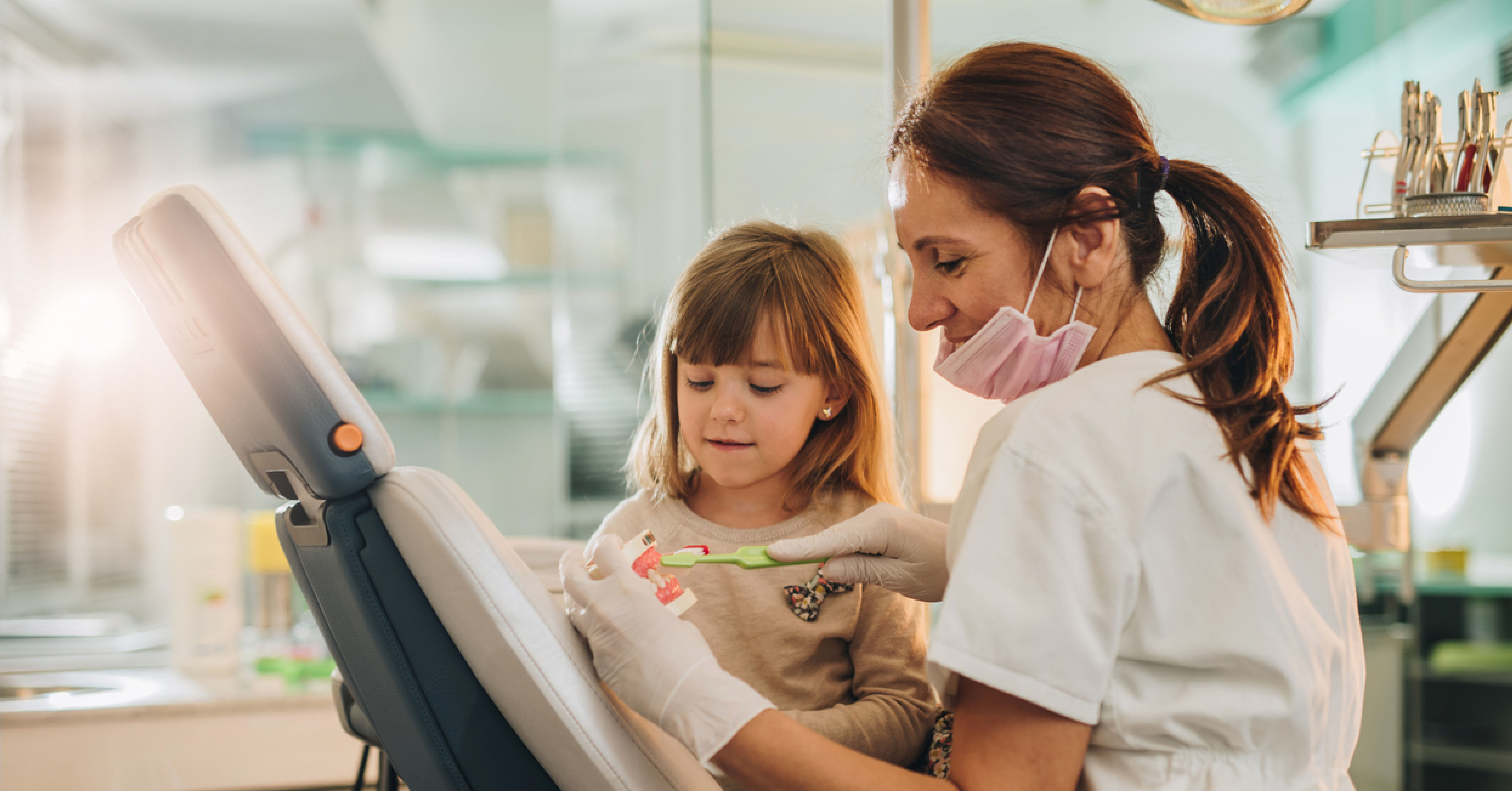 child at dentist